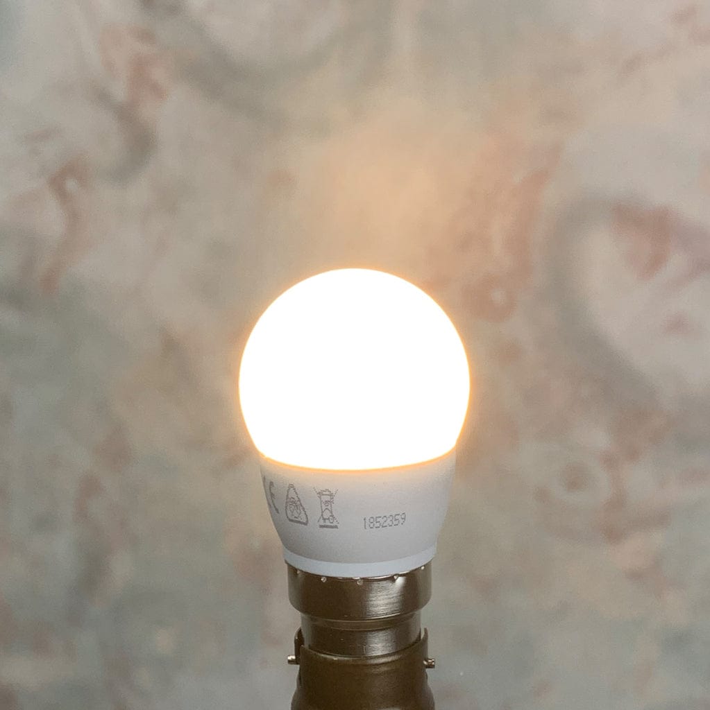 B22 Opal Golfball 6W Non-Dimmable LED