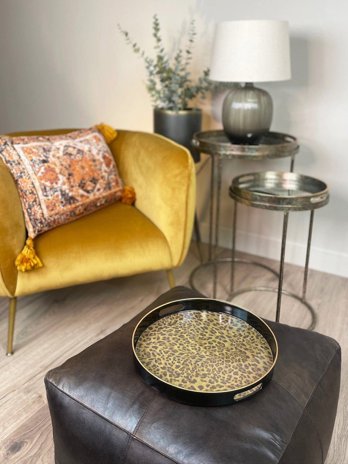 Round Leopard Tray