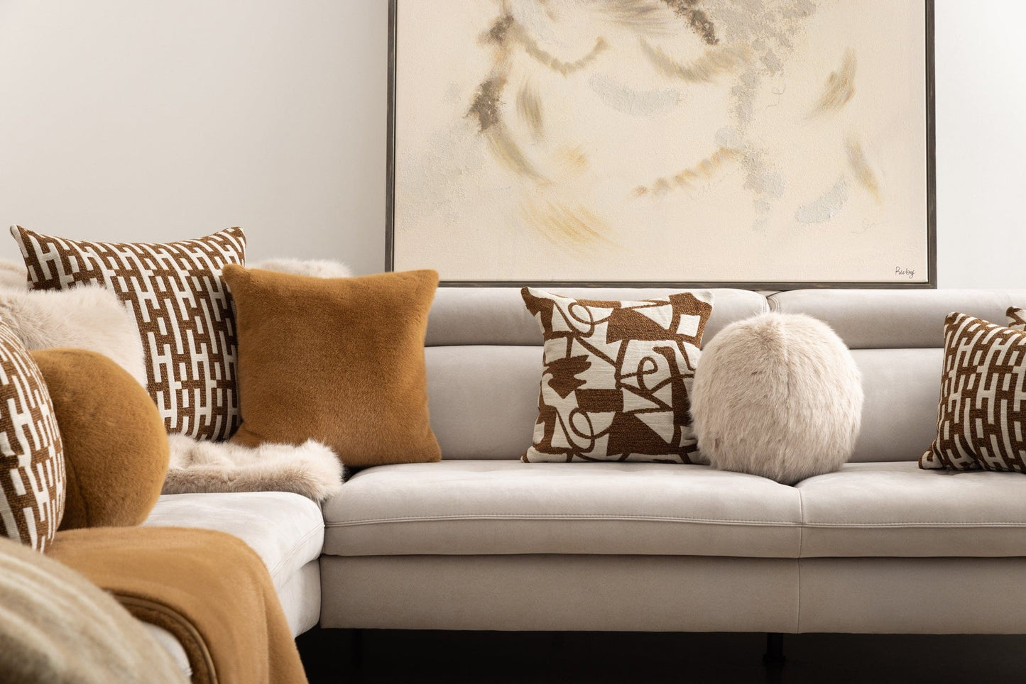 Henri Cognac Cushion