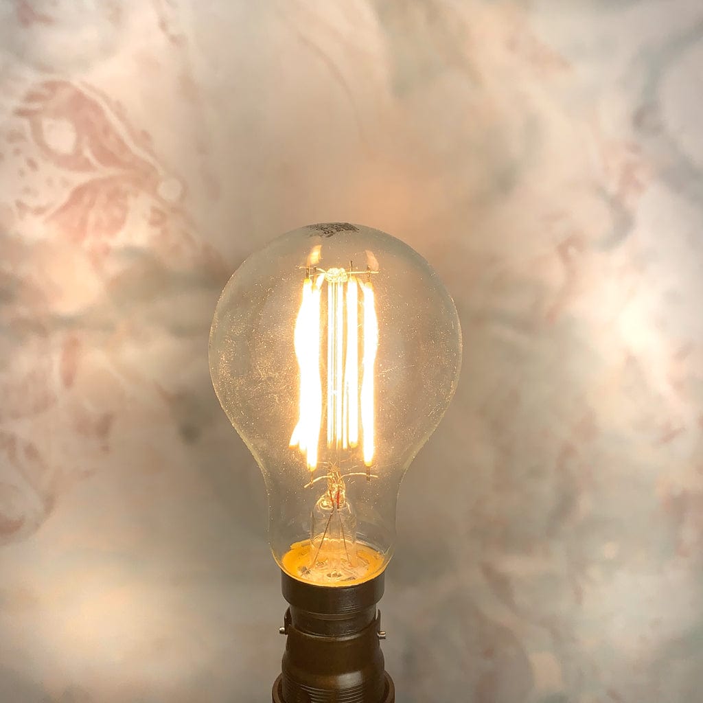 B22 Clear GLS 8W Dimmable LED