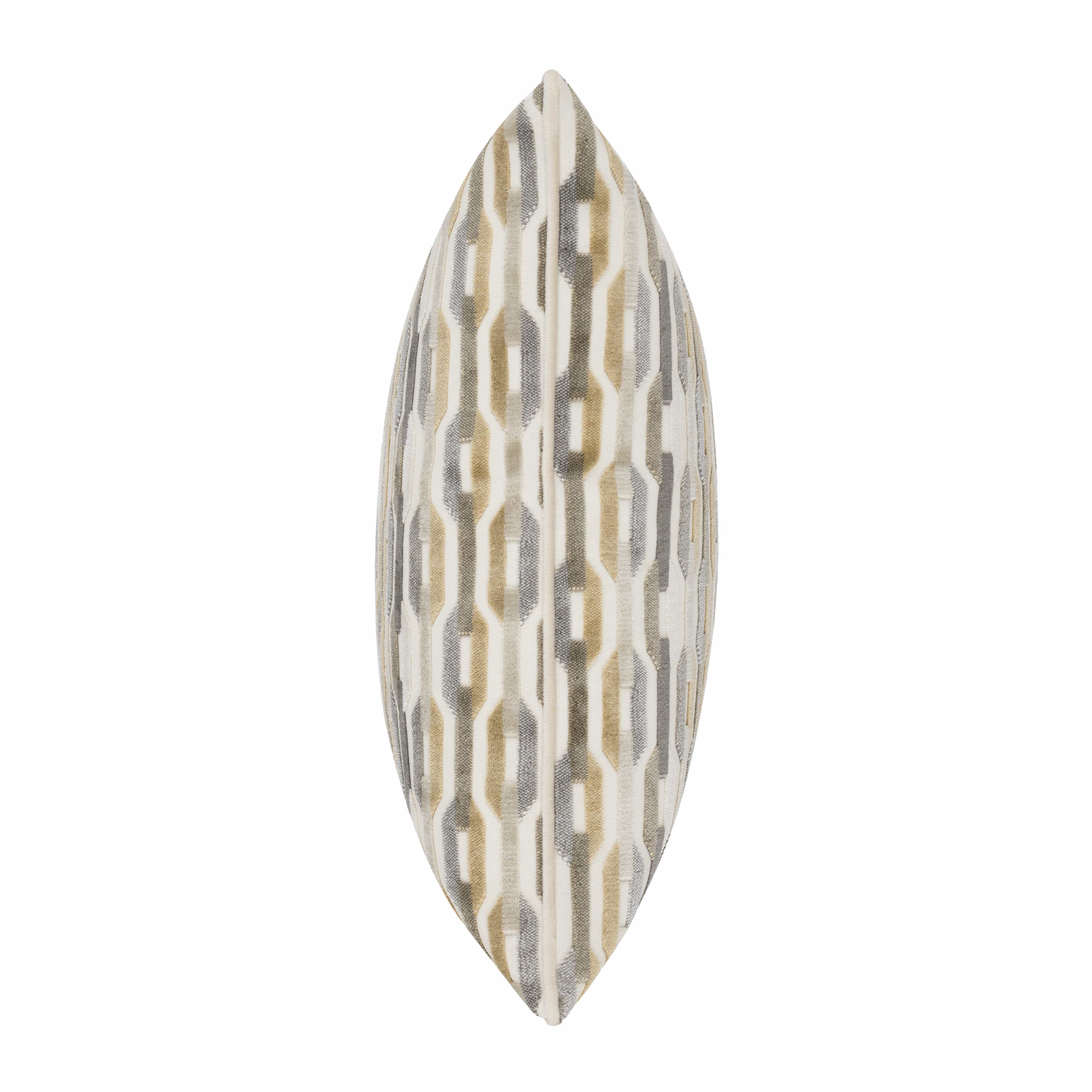 Ozzie Natural Cushion