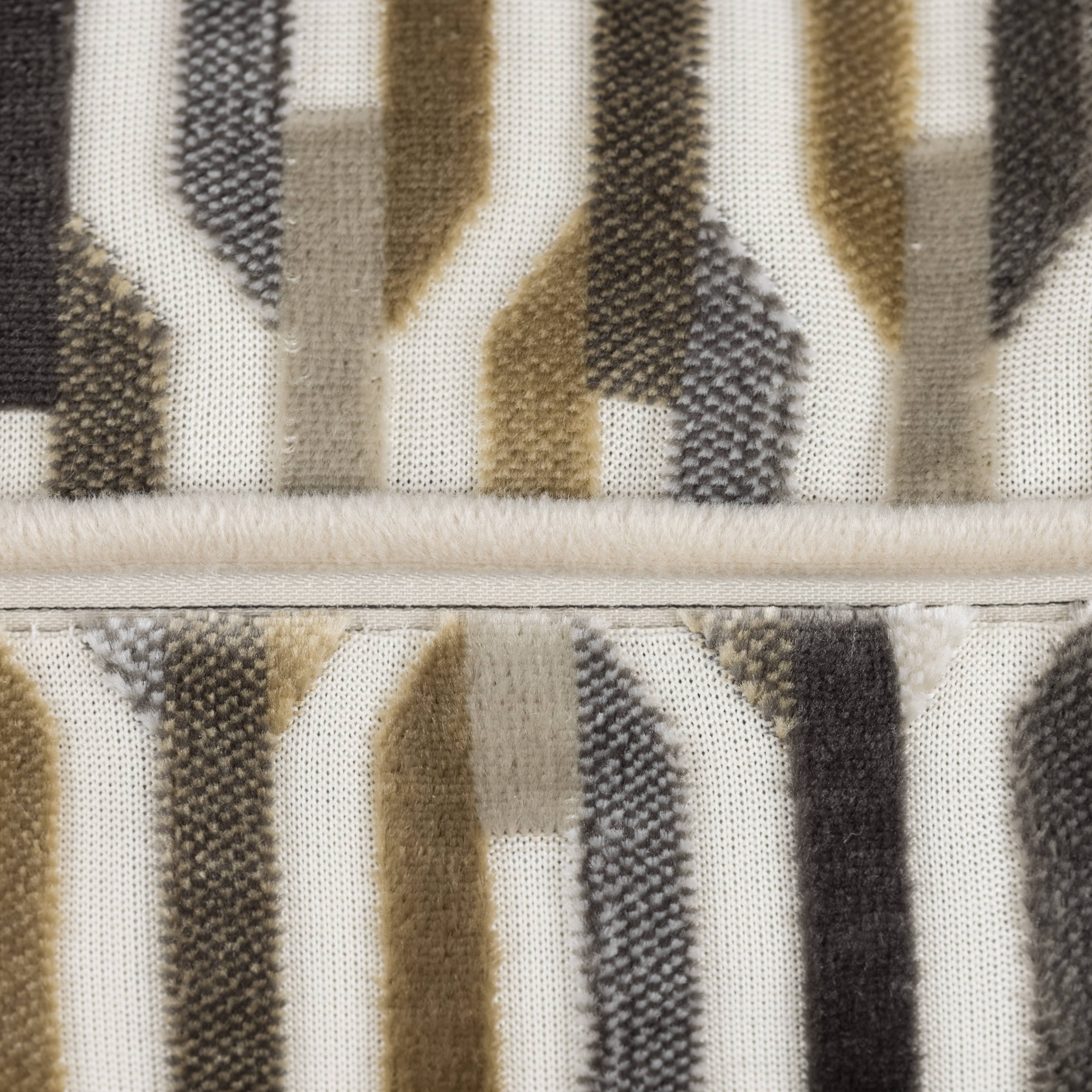 Ozzie Natural Cushion