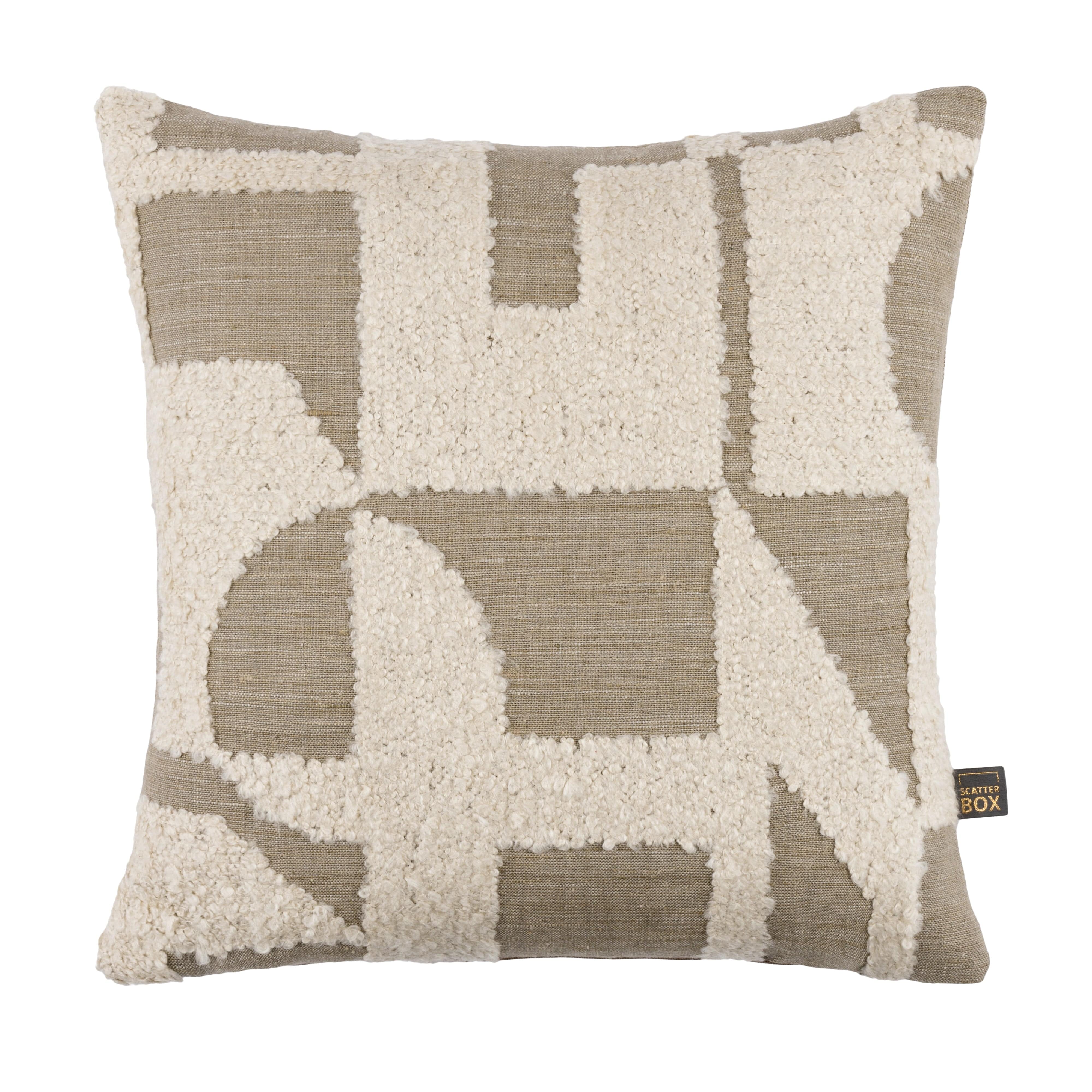 Lila Cream Cushion