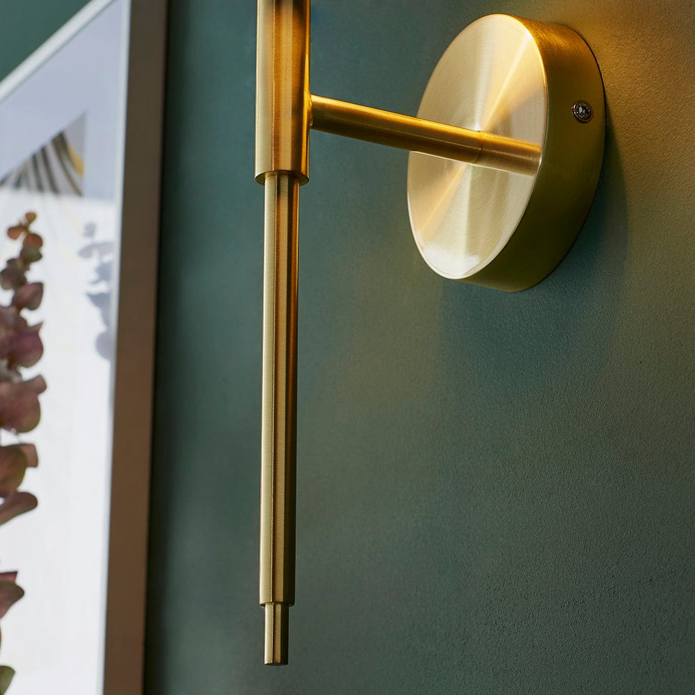 Zeta Gold Wall Light