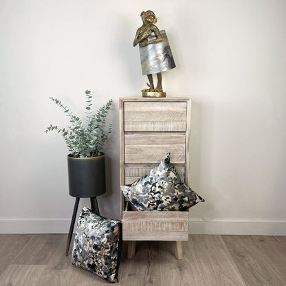 Hugo Monkey Brass Table Lamp & Tessuto Nero Shade