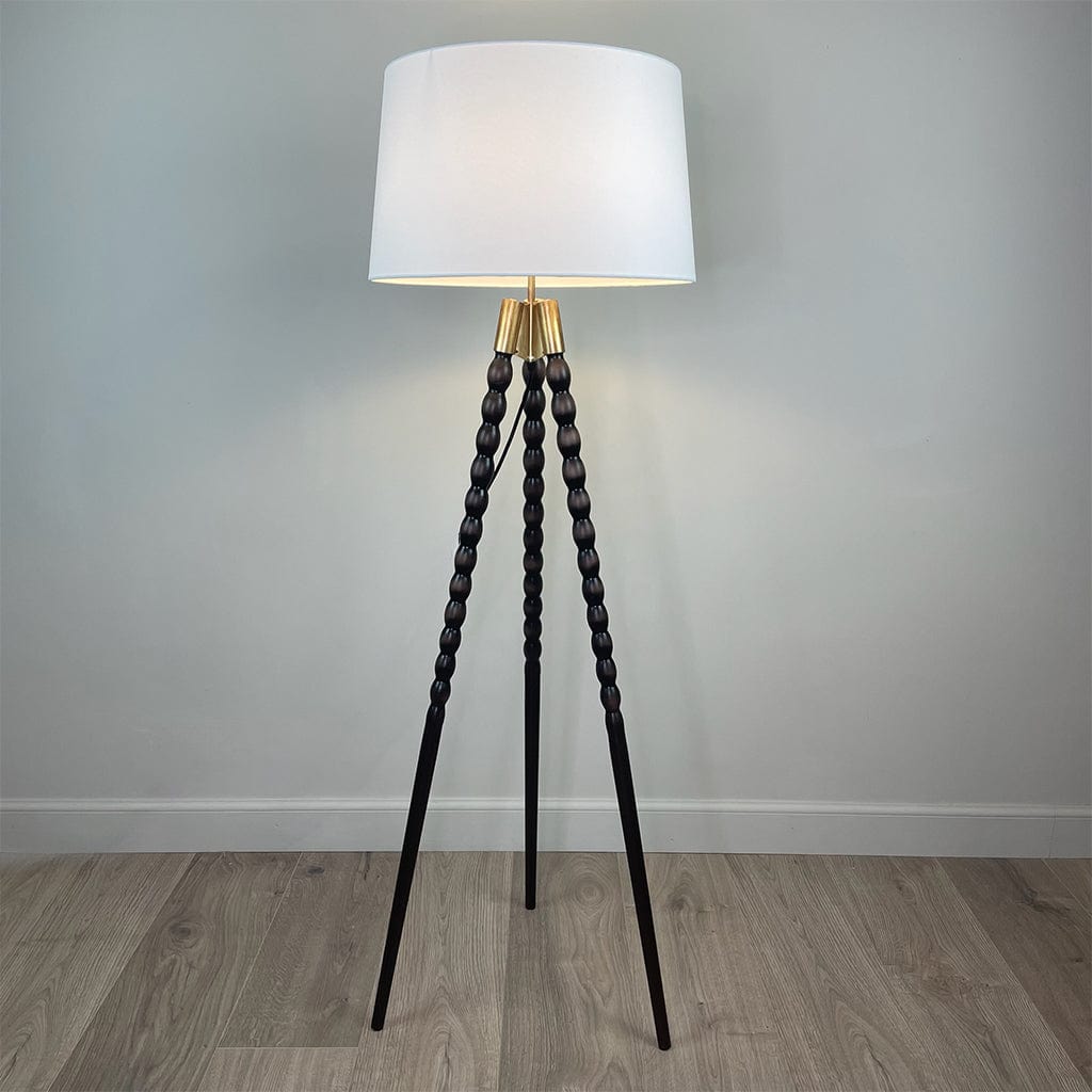 Wooden Spindle Tripod Lamp with Shade