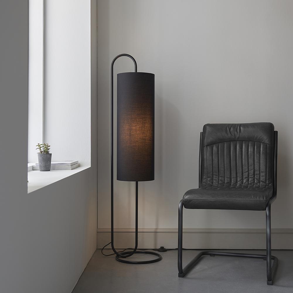 Hoop Matt Black Floor Lamp