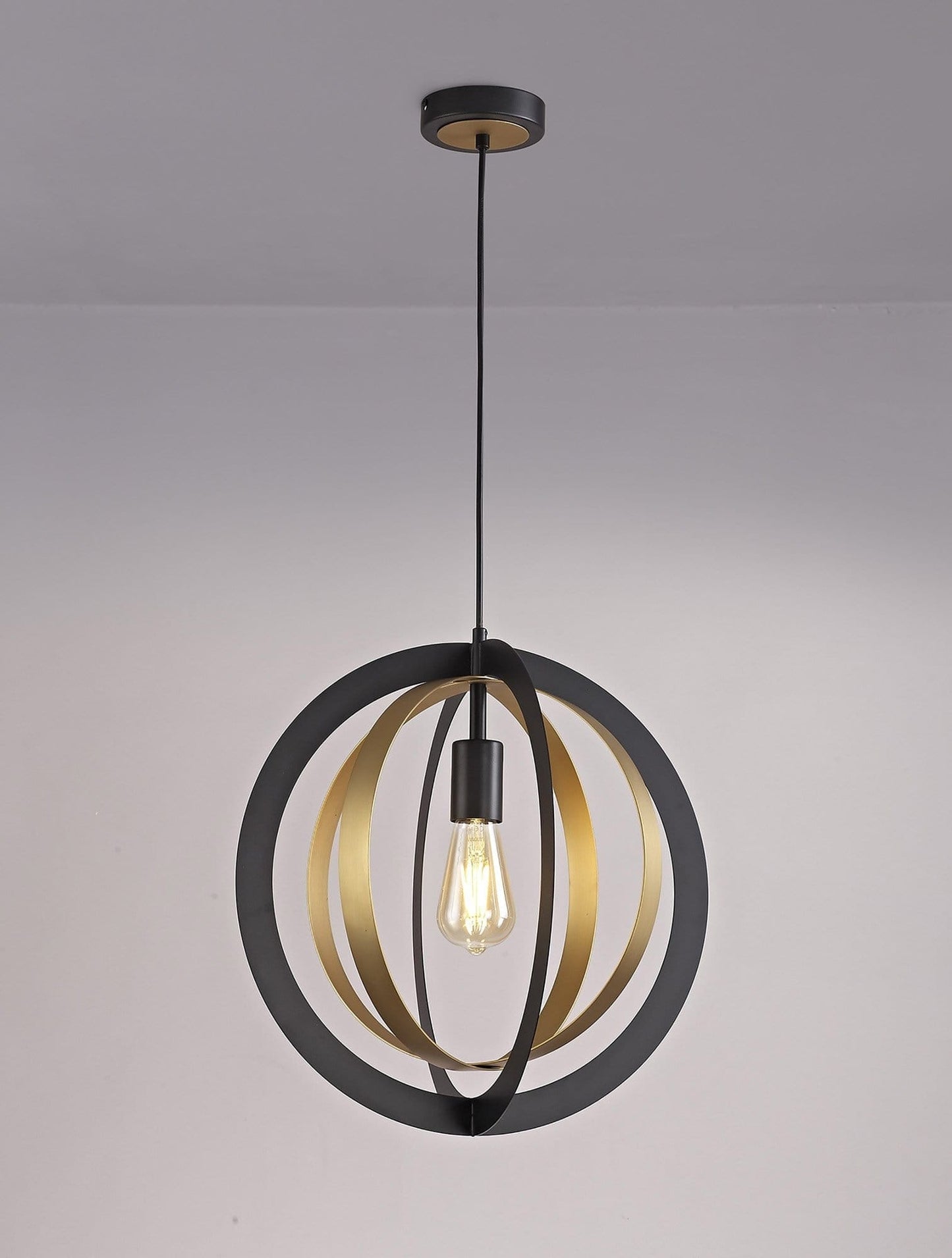 Segment Pendant Black