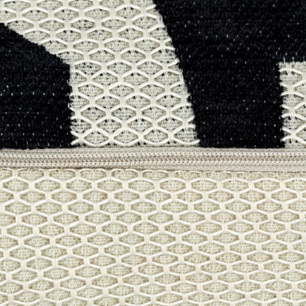 Soren Black Cushion